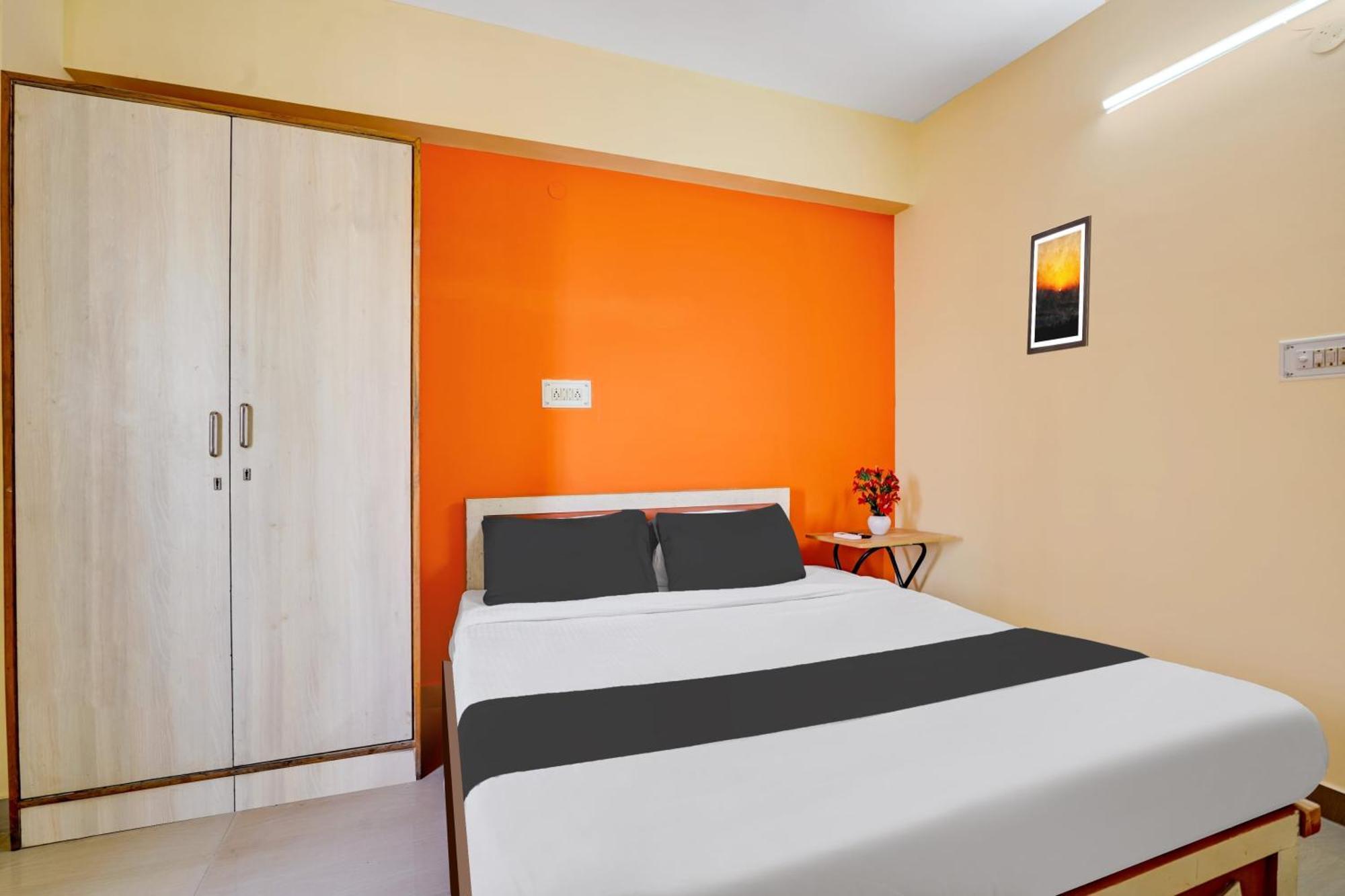 Hotel O Royal Rooms Bangalore Exteriör bild